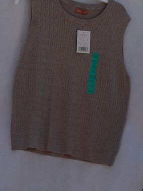 knit Vest SZ XL Tyla
